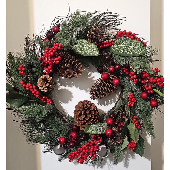 Traditional Christmas Wreath Artificial Ralph Lauren Front Door Pinecone Berries - Picture 10 of 15